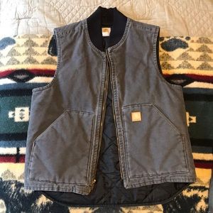 Men’s size medium grey carharrt vest